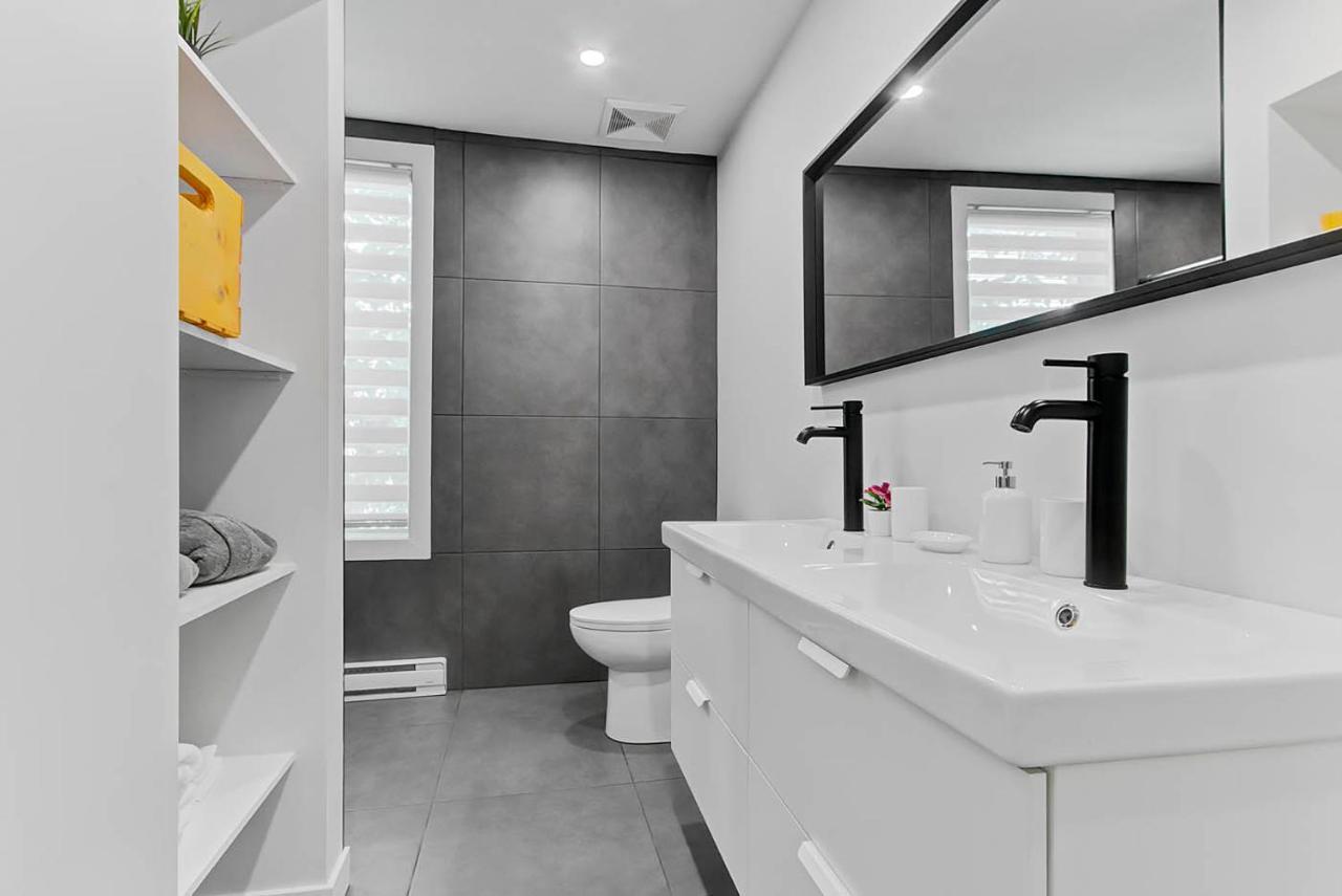 Les Appartements Du 300 Квебек Экстерьер фото